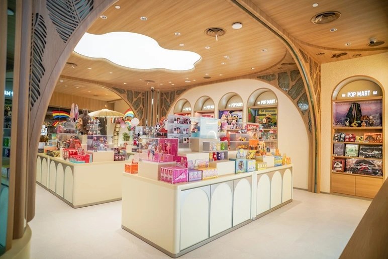 POP_MART_Indonesi_Announces_Grand_Opening_of_Its_Latest_Store_at_Beachwalk_Shopping_Center_Bali