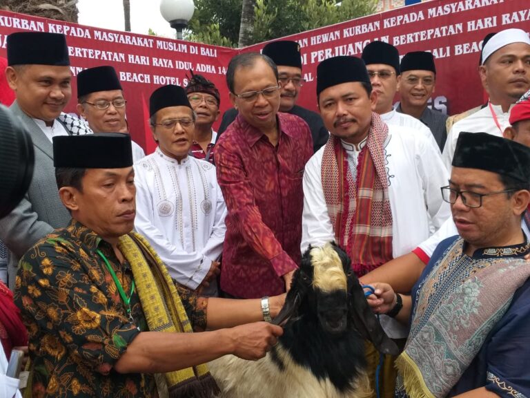 hari-raya-idul-adha-di-bali-bukti-toleransi-mengakar-41vBqUp0BT