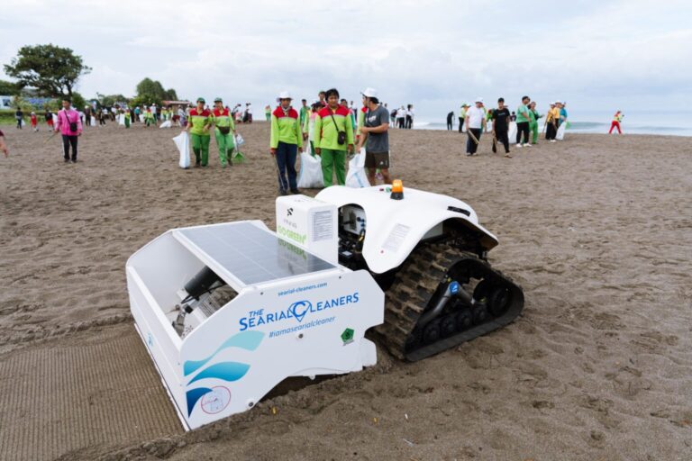 WORLD_BEACH_DAY
