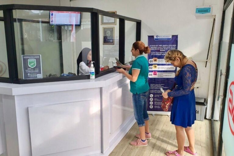 Money Changer in Bali