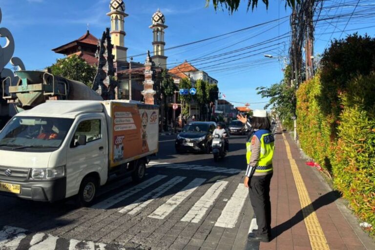 Bali Traffic